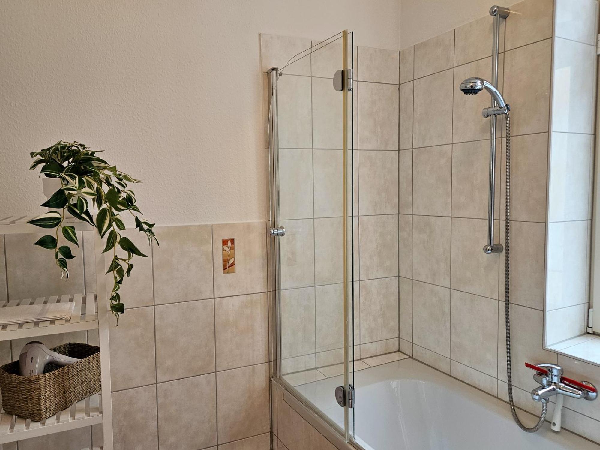 Micasa Rooms - Altstadt Zentral - Zwischen Anger Und Kraemerbruecke - Wlan - Familienfreundlich Erfurt Esterno foto